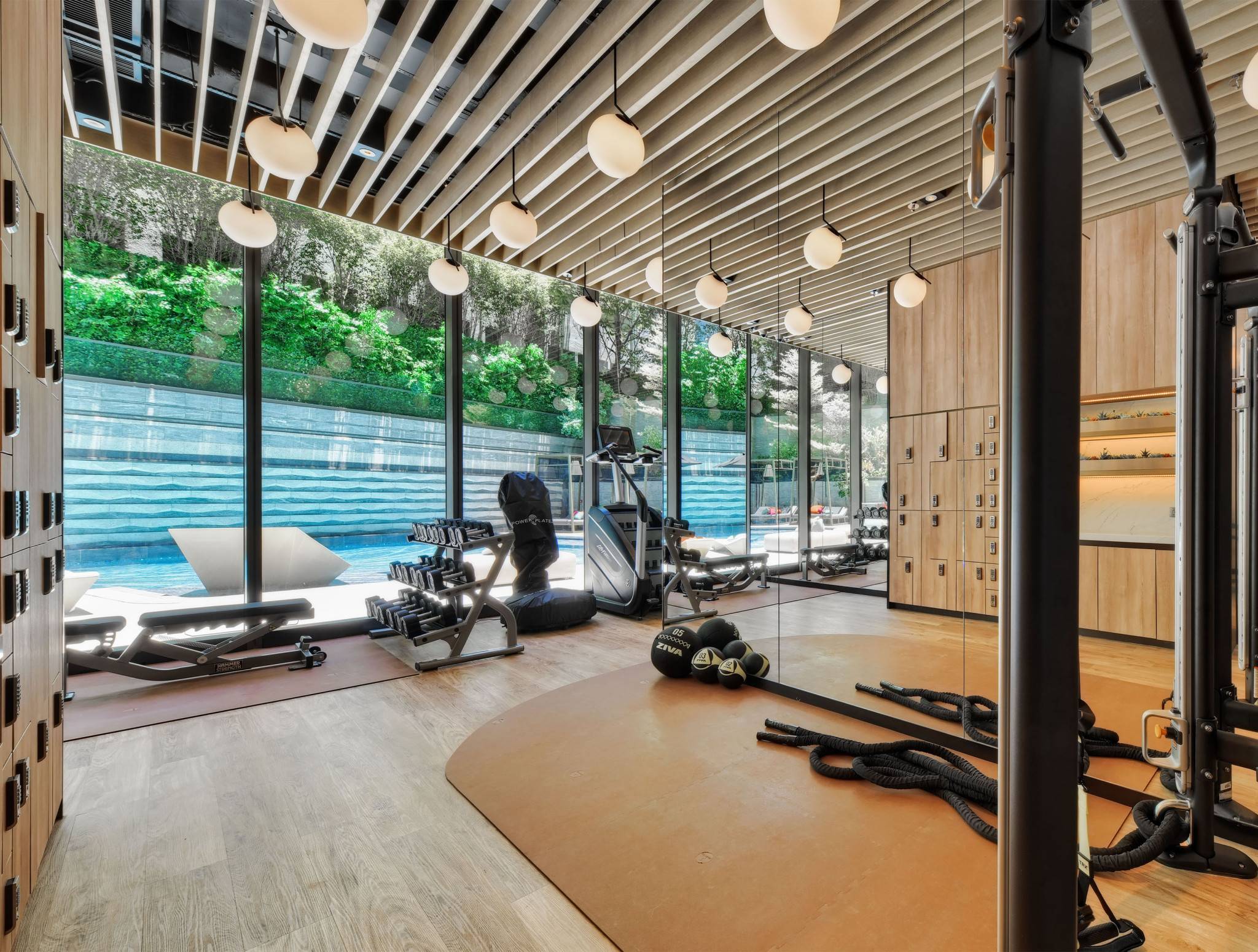 1F GYM